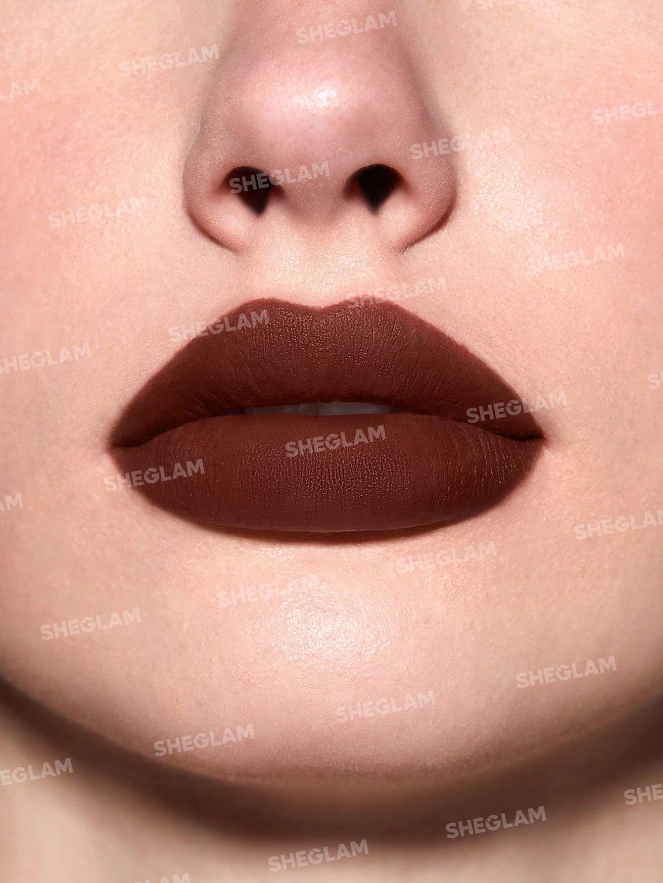 SO LIPPY LIP LINER