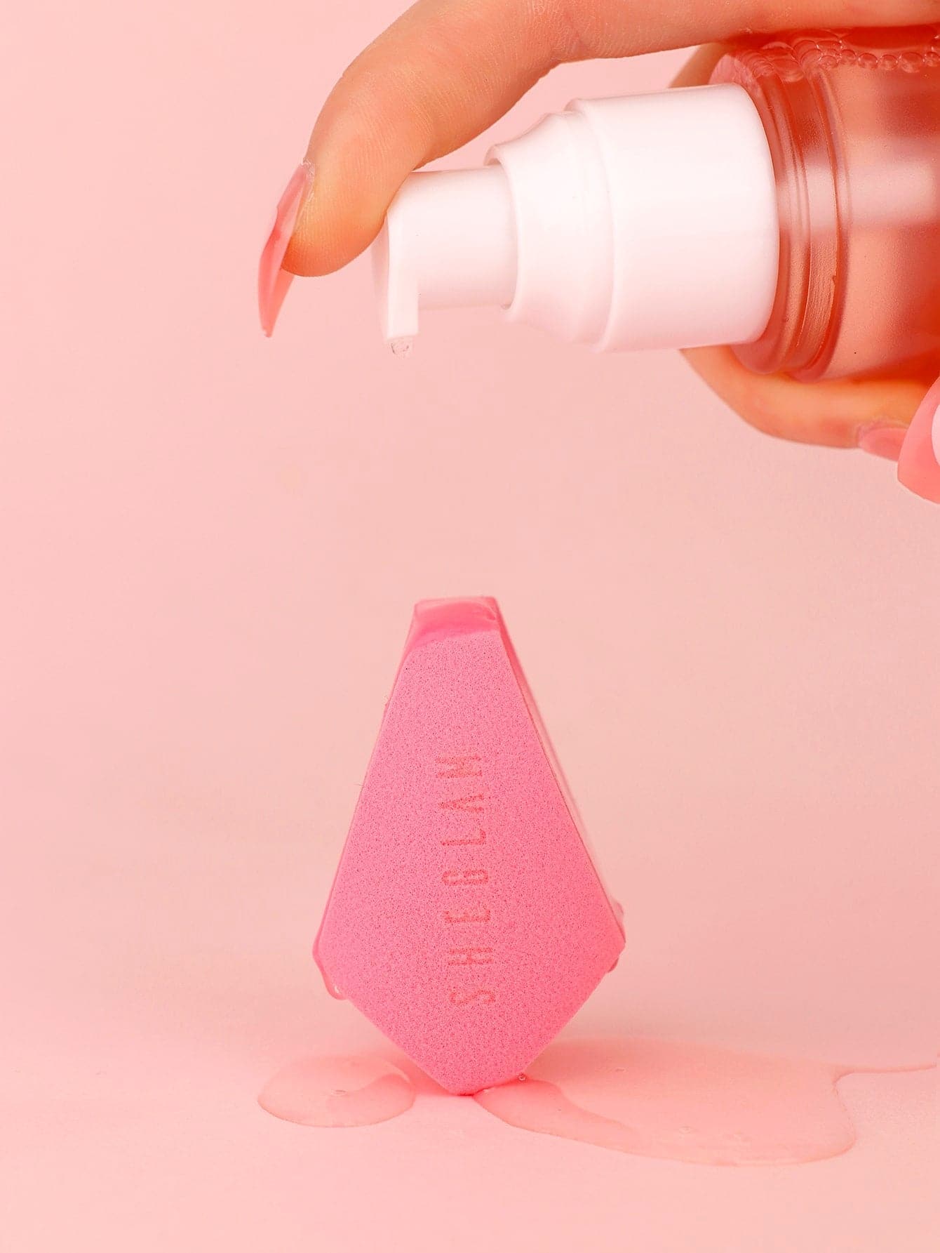 FRESH SESH BRUSH & SPONGE SHAMPOO-PINK